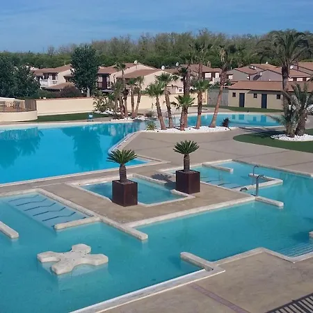 Domaine De Tamaris, A 600m De La Plage, 3 Et Sejour Clic Clac, Wifi, Cuisine Climatisee, 7 Couchages Animations Et Piscines En Supplement - Lrtams10 Portiragnes