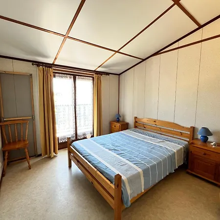 Domaine De Tamaris, A 600m De La Plage, 3 Et Sejour Clic Clac, Wifi, Cuisine Climatisee, 7 Couchages Animations Et Piscines En Supplement - Lrtams10 Villa Portiragnes