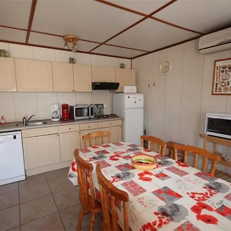 Willa Domaine De Tamaris, A 600m De La Plage, 3 Et Sejour Clic Clac, Wifi, Cuisine Climatisee, 7 Couchages Animations Et Piscines En Supplement - Lrtams10