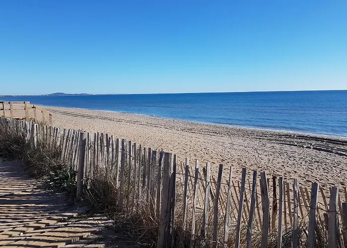 Domaine De Tamaris, A 600m De La Plage, 3 Et Sejour Clic Clac, Wifi, Cuisine Climatisee, 7 Couchages Animations Et Piscines En Supplement - Lrtams10