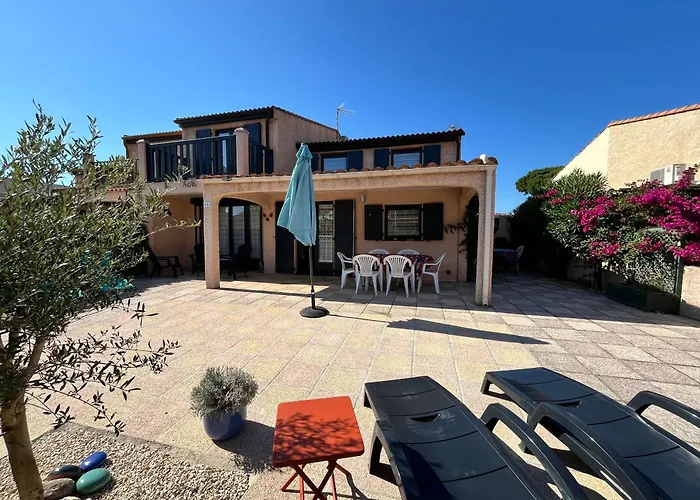 Domaine De Tamaris, A 600m De La Plage, 3 Et Sejour Clic Clac, Wifi, Cuisine Climatisee, 7 Couchages Animations Et Piscines En Supplement - Lrtams10 *