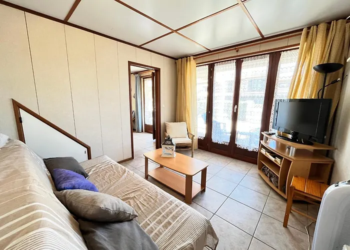 Domaine De Tamaris, A 600m De La Plage, 3 Et Sejour Clic Clac, Wifi, Cuisine Climatisee, 7 Couchages Animations Et Piscines En Supplement - Lrtams10 Villa